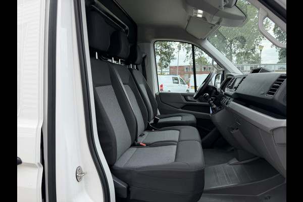 Volkswagen Crafter 35 2.0 TDI 140pk L4H3 ( voorheen L3H2 ) Comfortline / vaste prijs rijklaar € 19.950 ex btw / lease vanaf € 336 / euro 6 / bpm vrij / airco / 270 graden achterdeuren / achteruit rijcamera