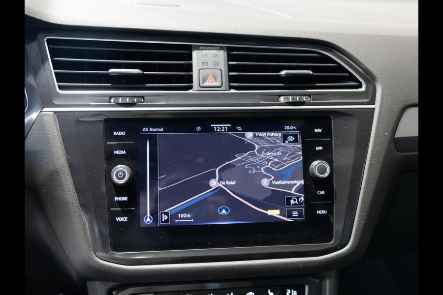 Volkswagen Tiguan Allspace 1.5 TSI 2x R-Line Blackstyle / 150pk / Panorama dak / Rondomzicht camera / Stoelverwarming / Leder /