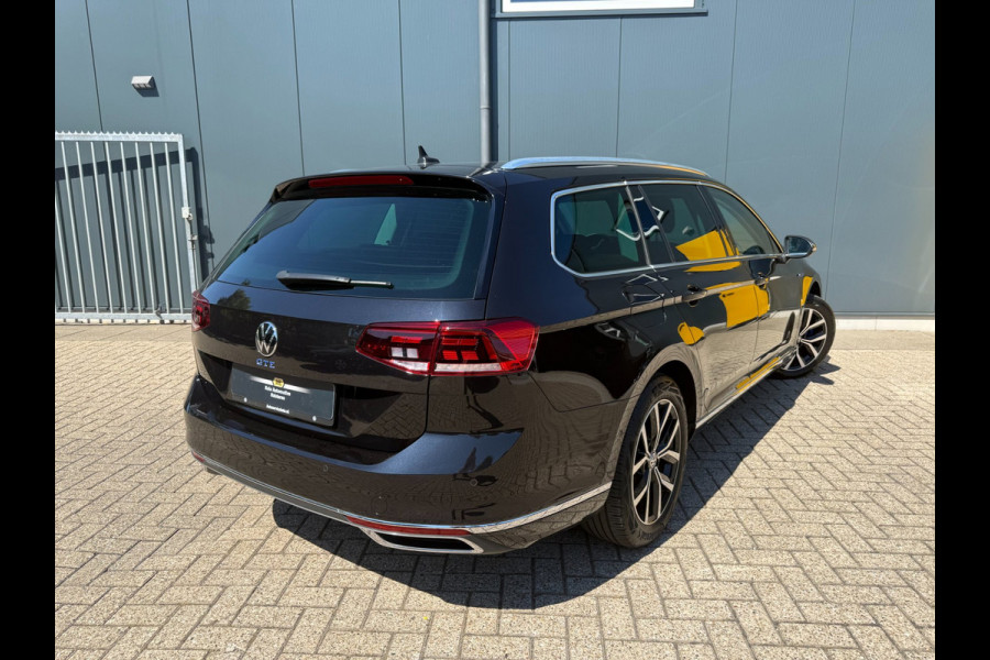 Volkswagen Passat Variant 1.4 TSI PHEV GTE * Trekhaak * AUTOMAAT * Parkeercamera * Head-up Display *