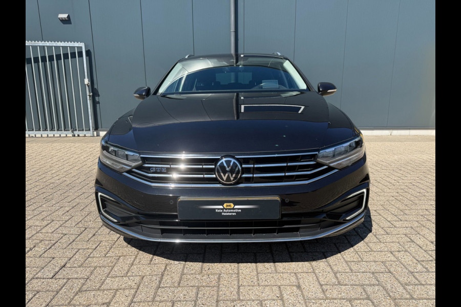 Volkswagen Passat Variant 1.4 TSI PHEV GTE * Trekhaak * AUTOMAAT * Parkeercamera * Head-up Display *