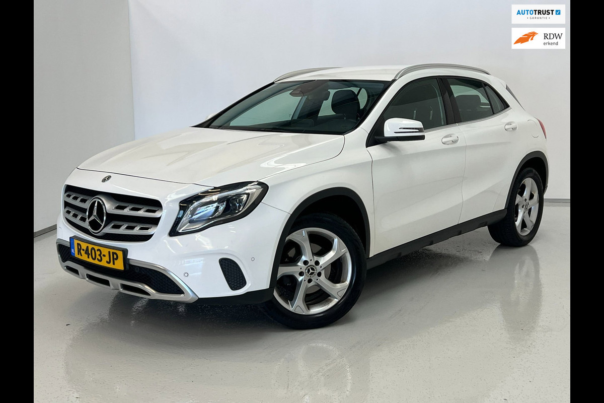 Mercedes-Benz GLA 180 Urban / Leder / Clima / Stoelverwarming