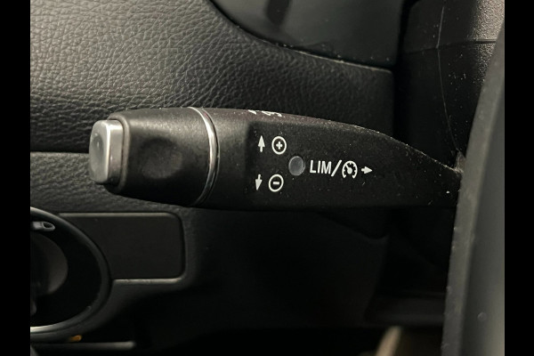 Mercedes-Benz GLA 180 Urban / Leder / Clima / Stoelverwarming