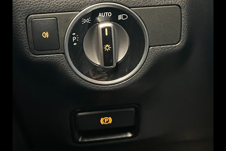 Mercedes-Benz GLA 180 Urban / Leder / Clima / Stoelverwarming