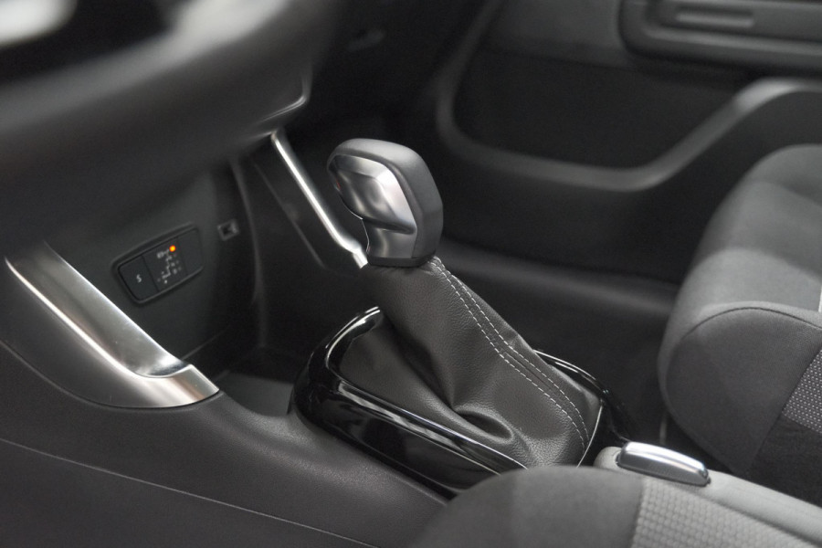 Citroën C3 Aircross PureTech 130 EAT6 Plus | Stoelverwarming | Parkeersensoren | Apple Carplay