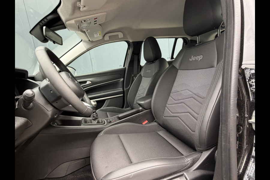 Jeep Avenger 1.2 Altitude | Winterpakket | Camera | Apple/Android CarPlay | JBL audio | Electrische kofferklep | Meer foto's volgen!