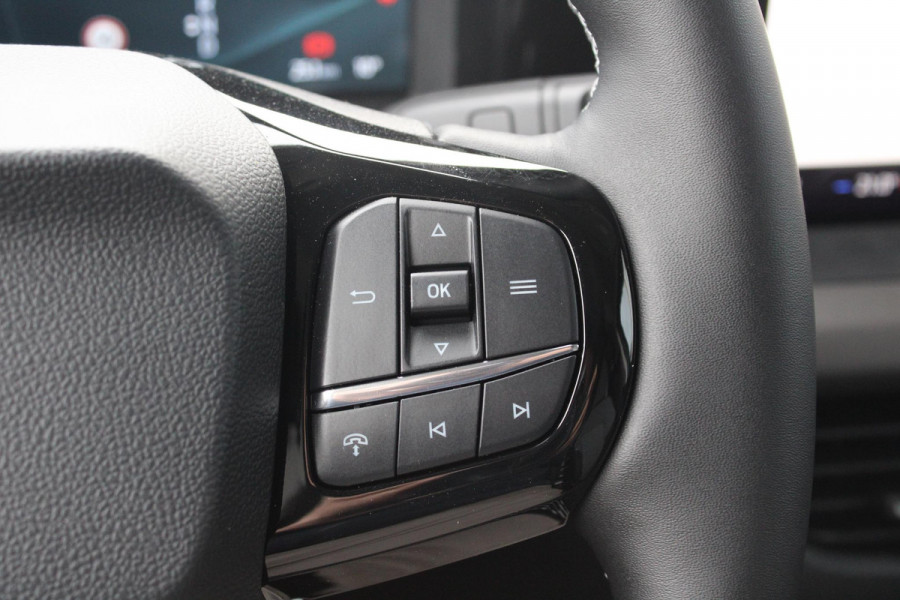 Ford E-Transit Courier Limited 44 kWh 136pk | DEMO | Trekhaak | Driver Assistance Pack met Navigatie | Led laadruimte verlichting | Laadvloerbescherming Rubber