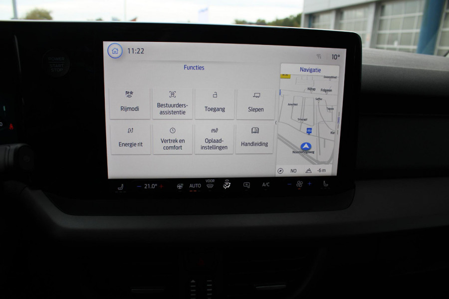Ford E-Transit Courier Limited 44 kWh 136pk | DEMO | Trekhaak | Driver Assistance Pack met Navigatie | Led laadruimte verlichting | Laadvloerbescherming Rubber