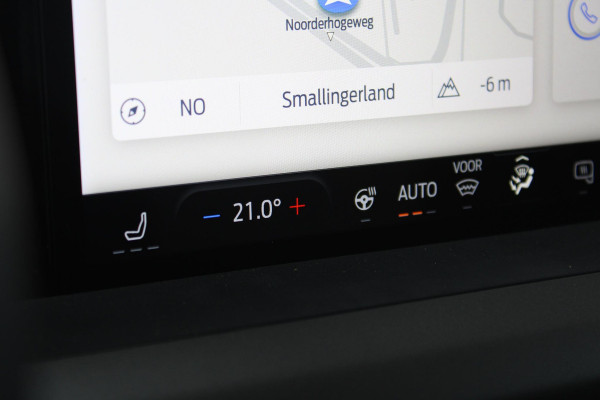 Ford E-Transit Courier Limited 44 kWh 136pk | DEMO | Trekhaak | Driver Assistance Pack met Navigatie | Led laadruimte verlichting | Laadvloerbescherming Rubber