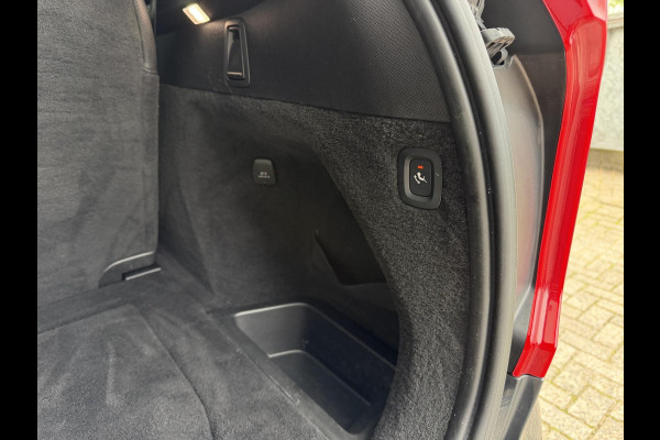 Volvo XC90 2.0 T8 Recharge AWD Inscription Expression 19"/Leder/Trekhaak/Standkachel/Harman Kardon/Camera/Full LED/Apple Carplay & Android Auto/Keyless/Adaptieve cruise