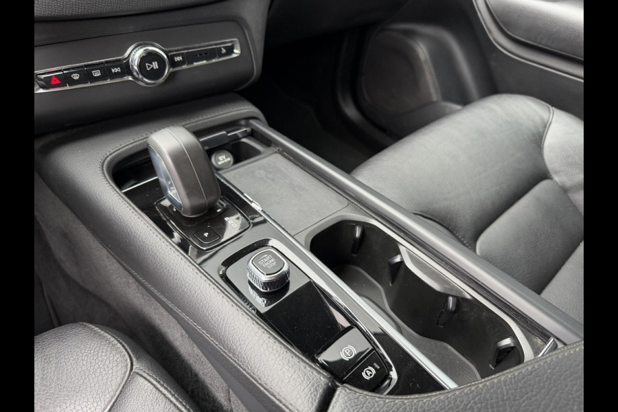 Volvo XC90 2.0 T8 Recharge AWD Inscription Expression 19"/Leder/Trekhaak/Standkachel/Harman Kardon/Camera/Full LED/Apple Carplay & Android Auto/Keyless/Adaptieve cruise