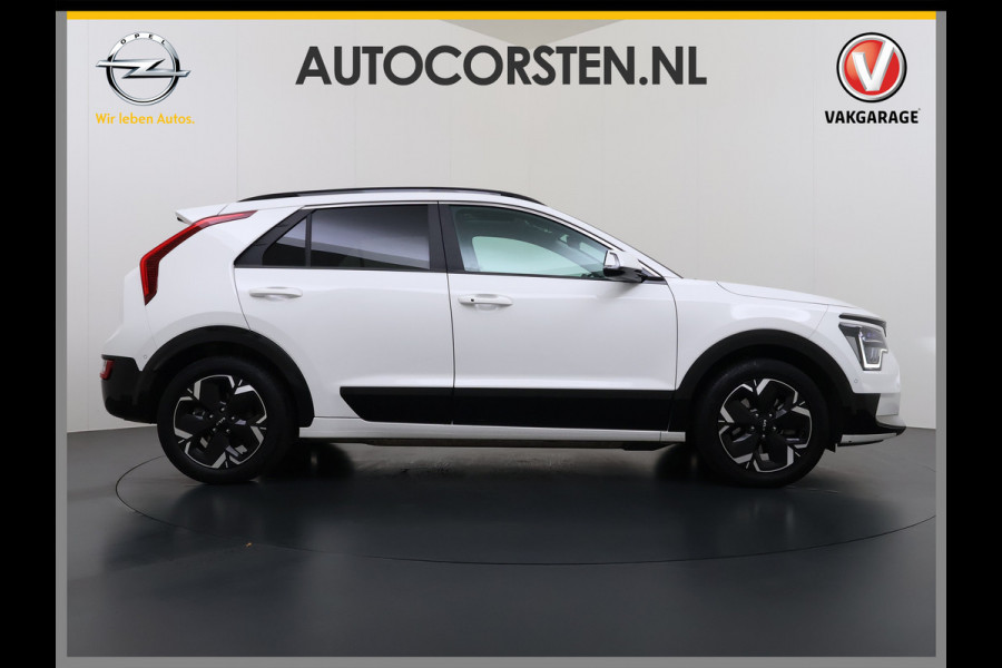 Kia Niro EV ExecutiveLine 204PK 64.8kWh Adap.Cruise Head-Up Stoelverwarming+Ventilatie Camera Schuif-/Kanteldak Apple Carplay Android Auto E SOH 100% Elek.Stoelen Memory Privacy Glas DAB Elek.Achterklep Lmv 17" 1e Eigenaar Dealeronderhouden Origineel Nederlandse Auto