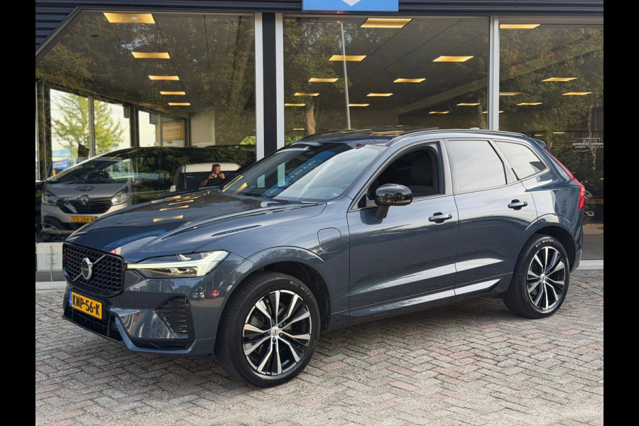 Volvo XC60 2.0 T8 Plug-in hybrid AWD Ultimate Dark Pano / Afn. Trekhaak / Camera / Stoel memorie / Stoel & Stuurw. verw.