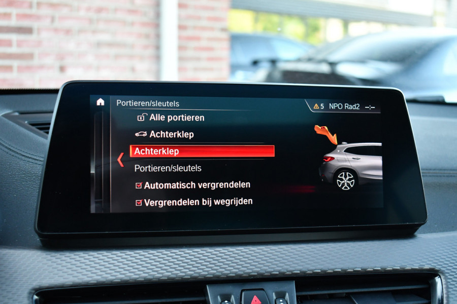 BMW X2 xDrive25e M-Sport Pano HUD ACC Camera 19inch Shadow-line