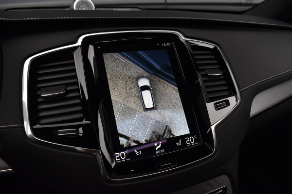 Volvo XC90 2.0 T8 Recharge AWD R-Design | Panorama | Bowers&Wilkins | Trekhaak | Luchtvering | 22'' Wielen | ACC | Head- Up |