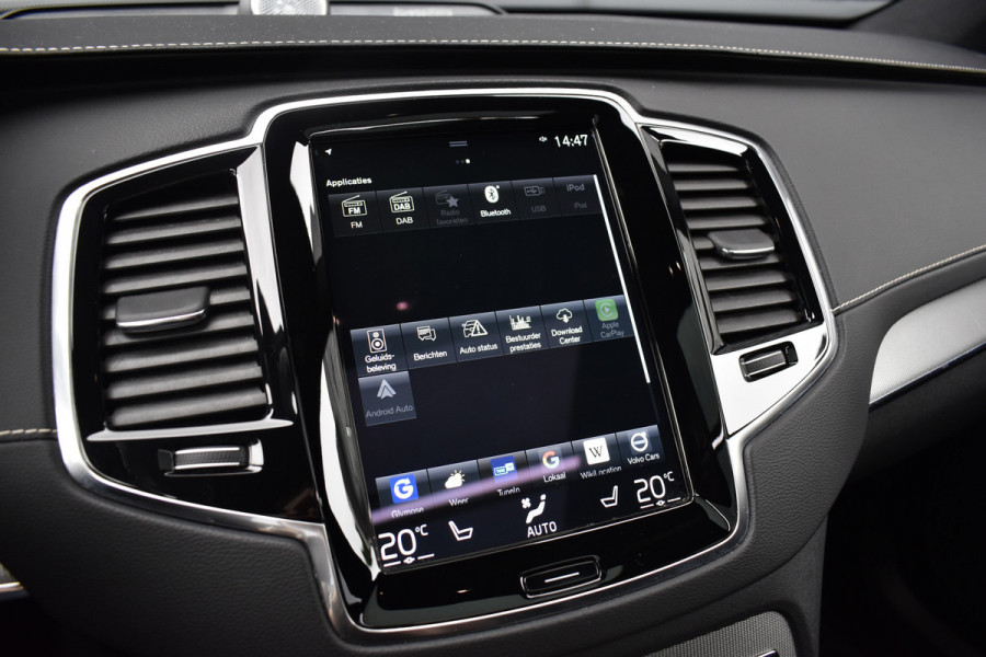 Volvo XC90 2.0 T8 Recharge AWD R-Design | Panorama | Bowers&Wilkins | Trekhaak | Luchtvering | 22'' Wielen | ACC | Head- Up |