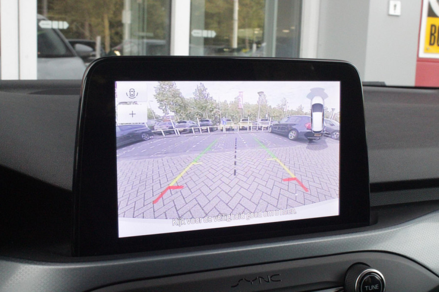 Ford Focus 1.5 EcoBoost 150PK AUTOMAAT ACTIVE BUSINESS | AFNEEMBARE TREKHAAK | TECHNOLOGY PACK: (ADAPTIVE CRUISE CONTROL, GROOTLICHT ASSISTENT, TRAFFIC SIGN RECOGNITION, EVASIVE STEERING ASSIST, DRIVER ALERT, LANE CENTRING ASSIST EN STOP & GO) | PARKING PACK: (VOLLEDIG AUTOMATISCH INPARKEREN, WIDE VIEW ACHTERUITRIJ CAMERA, DOOR EDGE PROTECTORS) | BANG & OLUFSEN AUDIOSYSTEM: (9 SPEAKERS EN 1 SUBWOOVER ,DAB+ RADIO) | COMFORT PACK: (AUTOMATISCHE AIRCONDITIONING, FORD KEYLESS ENTRY/START) | DESIGN PACK 2 ACTIVE BUSINESS: (PRIVACY GLASS, 18" Y-DESIGN BLACK LICHTMETALEN VELGEN, FULL LE