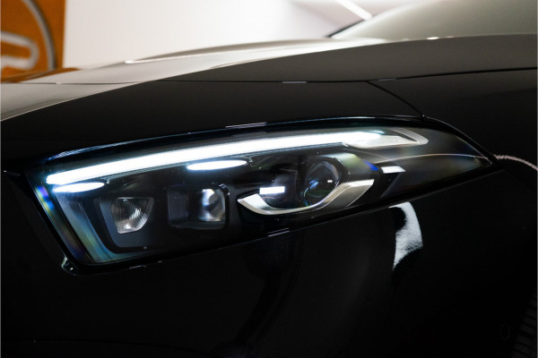 Mercedes-Benz A-Klasse 250 e Premium AMG Facelift 218PK | Pano | Sfeer | Keyless | Carplay | 12 MND Garantie