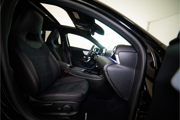 Mercedes-Benz A-Klasse 250 e Premium AMG Facelift 218PK | Pano | Sfeer | Keyless | Carplay | 12 MND Garantie