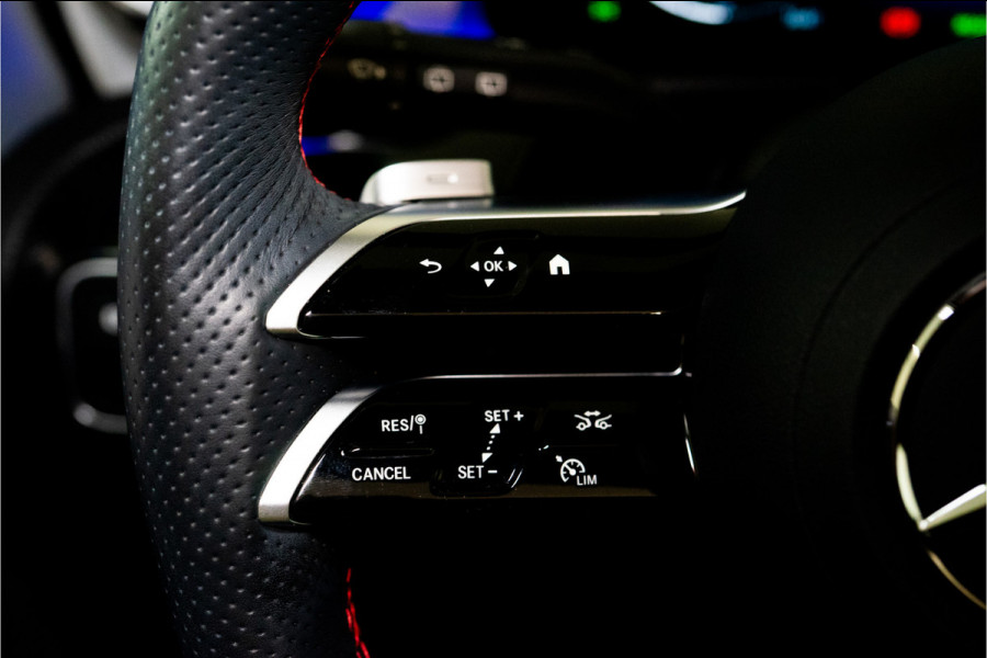 Mercedes-Benz A-Klasse 250 e Premium AMG Facelift 218PK | Pano | Sfeer | Keyless | Carplay | 12 MND Garantie