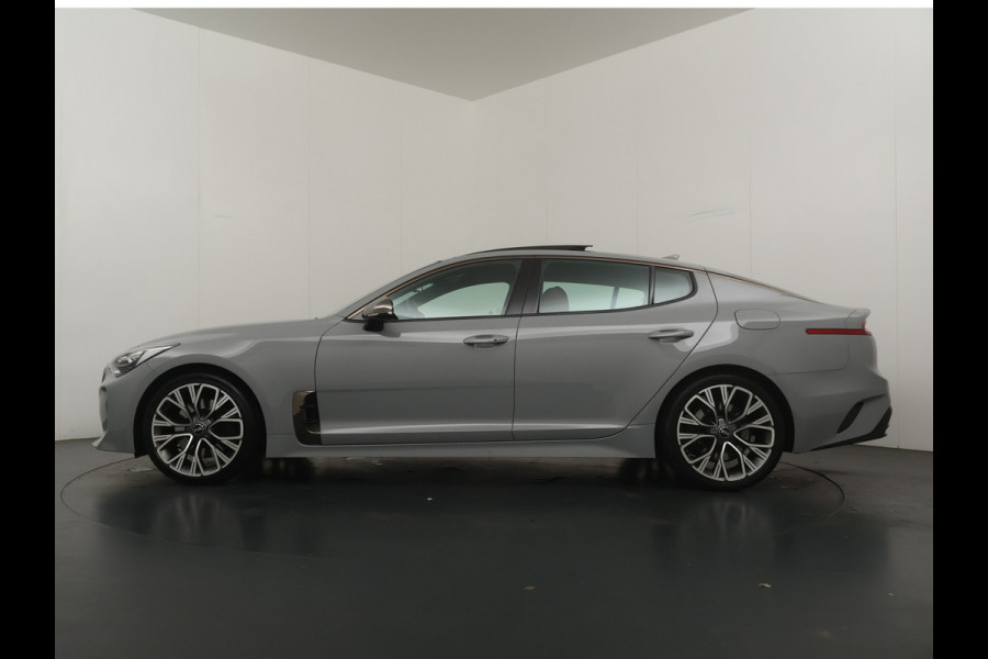 Kia Stinger 2.0 T-GDI GT-Line - GT-Line - Leer -  Automaat - 256 PK - Panorama dak - Perfecte staat -