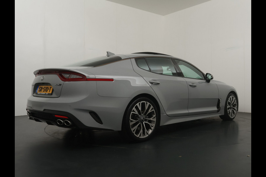 Kia Stinger 2.0 T-GDI GT-Line - GT-Line - Leer -  Automaat - 256 PK - Panorama dak - Perfecte staat -