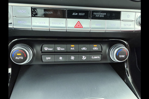 Kia Stinger 2.0 T-GDI GT-Line - GT-Line - Leer -  Automaat - 256 PK - Panorama dak - Perfecte staat -