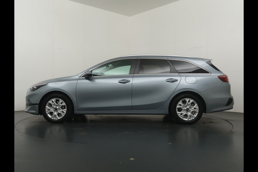 Kia Ceed Sportswagon 1.5 T-GDi DynamicPlusLine - Lichtmetalen Velgen - LED - Cruise Control - Stoel/Stuurverwarming - Dodehoek Detectie - Fabrieksgarantie Tot 2031