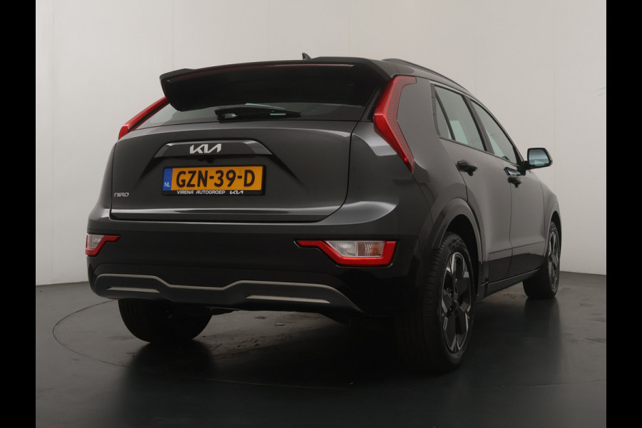 Kia Niro EV DynamicLine 64.8 kWh - Navigatie - Apple Carplay/Android Auto - Parkeersensoren voor en achter - Fabrieksgarantie tot 2032