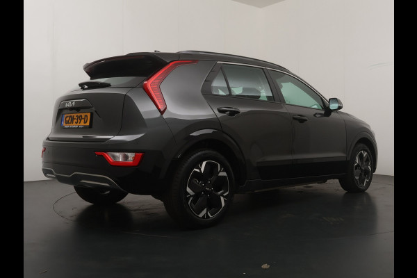 Kia Niro EV DynamicLine 64.8 kWh - Navigatie - Apple Carplay/Android Auto - Parkeersensoren voor en achter - Fabrieksgarantie tot 2032