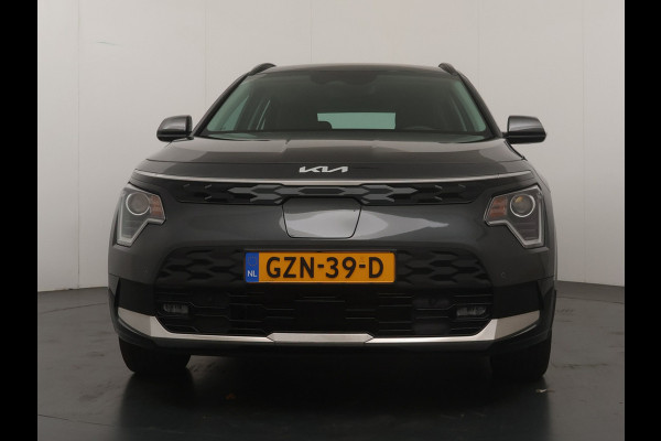 Kia Niro EV DynamicLine 64.8 kWh - Navigatie - Apple Carplay/Android Auto - Parkeersensoren voor en achter - Fabrieksgarantie tot 2032