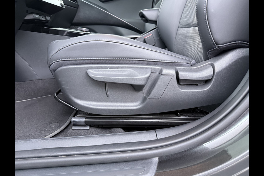 Kia Niro EV DynamicLine 64.8 kWh - Navigatie - Apple Carplay/Android Auto - Parkeersensoren voor en achter - Fabrieksgarantie tot 2032