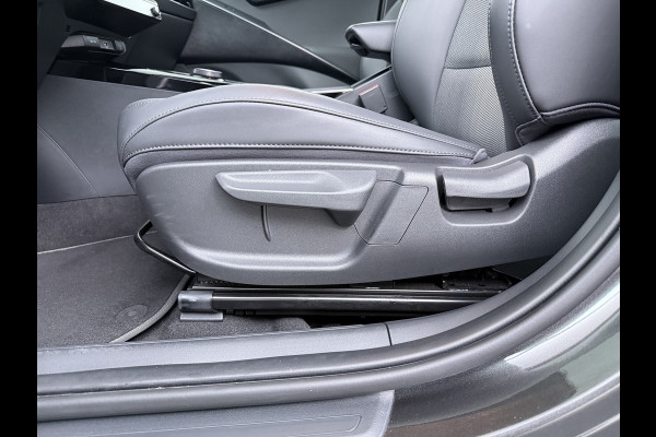 Kia Niro EV DynamicLine 64.8 kWh - Navigatie - Apple Carplay/Android Auto - Parkeersensoren voor en achter - Fabrieksgarantie tot 2032