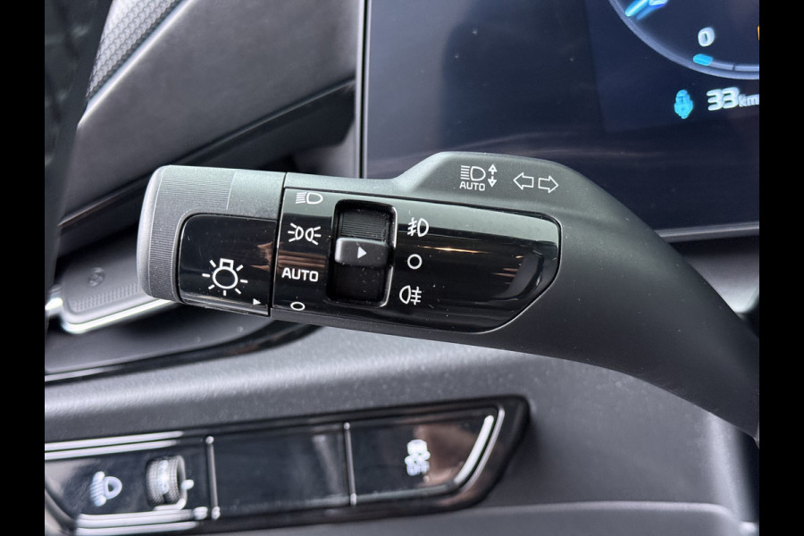 Kia Niro EV DynamicLine 64.8 kWh - Navigatie - Apple Carplay/Android Auto - Parkeersensoren voor en achter - Fabrieksgarantie tot 2032