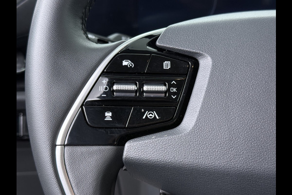 Kia Niro EV DynamicLine 64.8 kWh - Navigatie - Apple Carplay/Android Auto - Parkeersensoren voor en achter - Fabrieksgarantie tot 2032