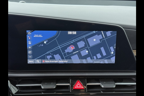 Kia Niro EV DynamicLine 64.8 kWh - Navigatie - Apple Carplay/Android Auto - Parkeersensoren voor en achter - Fabrieksgarantie tot 2032