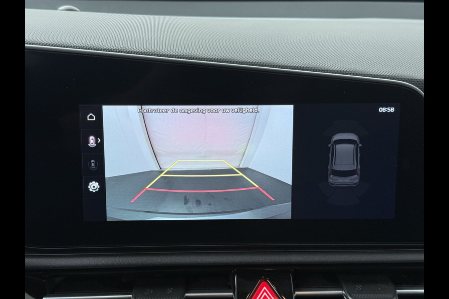 Kia Niro EV DynamicLine 64.8 kWh - Navigatie - Apple Carplay/Android Auto - Parkeersensoren voor en achter - Fabrieksgarantie tot 2032