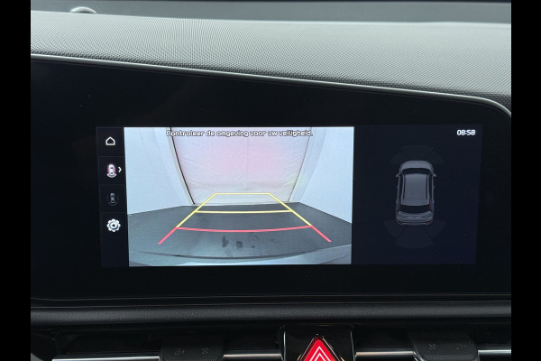 Kia Niro EV DynamicLine 64.8 kWh - Navigatie - Apple Carplay/Android Auto - Parkeersensoren voor en achter - Fabrieksgarantie tot 2032