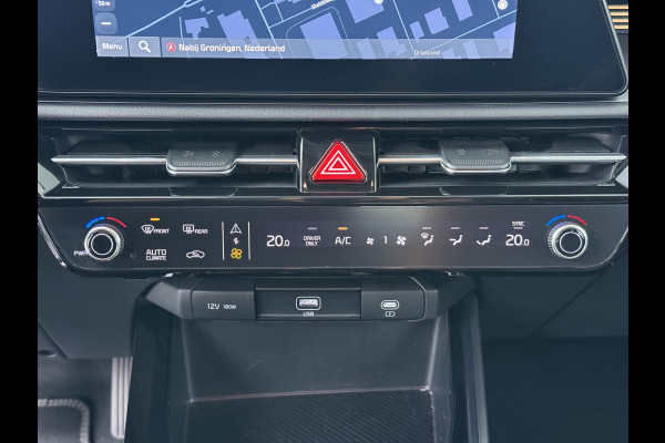 Kia Niro EV DynamicLine 64.8 kWh - Navigatie - Apple Carplay/Android Auto - Parkeersensoren voor en achter - Fabrieksgarantie tot 2032