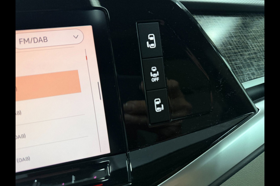 Volkswagen Multivan 1.4 eHybrid Energetic 7P PANO/NAVI/TREK-HAAK/CAM/ADAPT-CRUISE/DAB/CARPLAY///