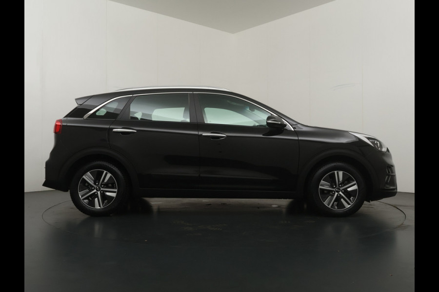 Kia Niro 1.6 GDi Hybrid DynamicLine - Navigatie - achteruitrijcamera -  Virena Zekerheidspakket 895 ,- BOVAG Garantie - Fabrieksgarantie T/M 2028