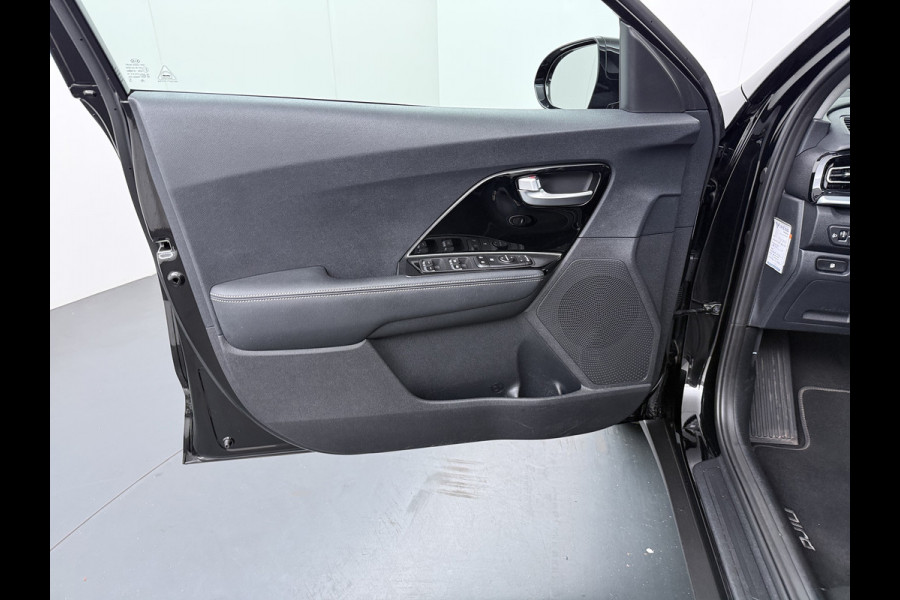 Kia Niro 1.6 GDi Hybrid DynamicLine - Navigatie - achteruitrijcamera -  Virena Zekerheidspakket 895 ,- BOVAG Garantie - Fabrieksgarantie T/M 2028
