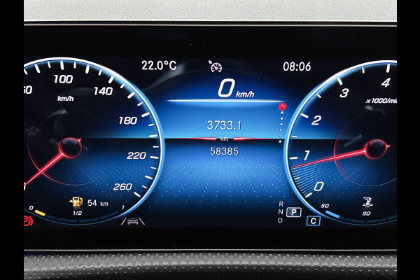 Mercedes-Benz A-Klasse 180 Premium Plus  Panoramadak | elct. bedienbare voor stoelen met memory | Navigatie | Parking support met camera achter | Inclusief 24 maanden MB Certified garantie voor Europa