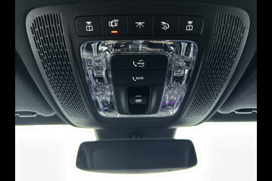 Mercedes-Benz A-Klasse 180 Premium Plus  Panoramadak | elct. bedienbare voor stoelen met memory | Navigatie | Parking support met camera achter | Inclusief 24 maanden MB Certified garantie voor Europa