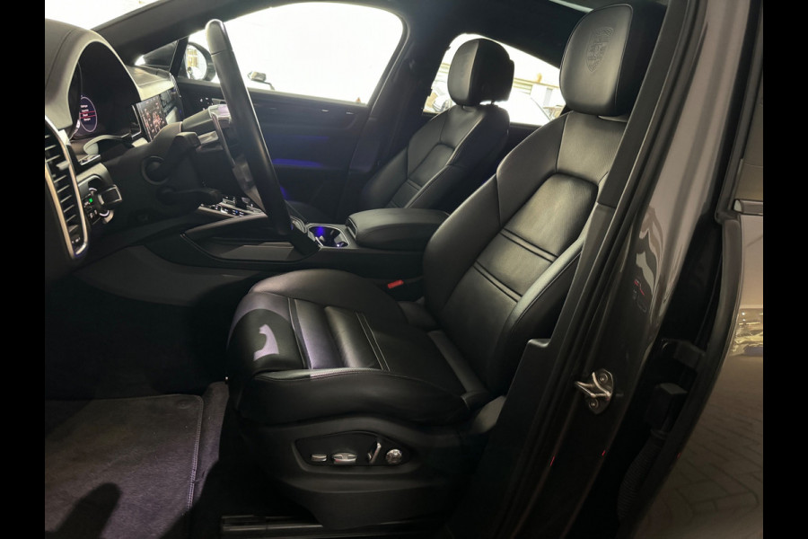 Porsche Cayenne Coupé 3.0 E-Hybrid Pano|Massage|Softclose|Trekhaak|360