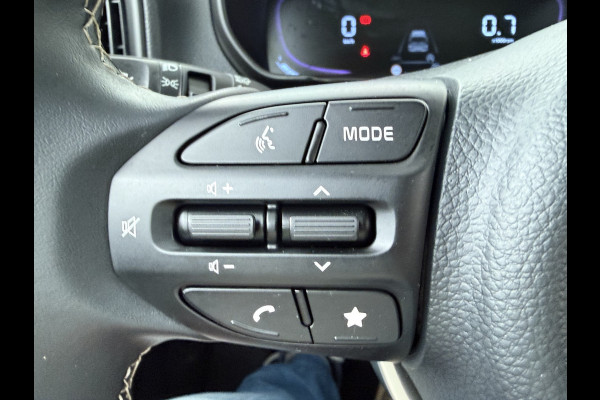 Kia Picanto 1.0 DPI DynamicLine - Achteruitrij camera - Navigatie - Airco - Cruise controle - Fabrieksgarantie tot 07-2032