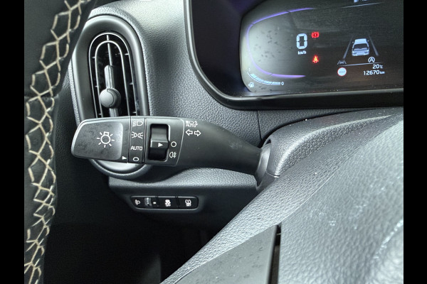 Kia Picanto 1.0 DPI DynamicLine - Achteruitrij camera - Navigatie - Airco - Cruise controle - Fabrieksgarantie tot 07-2032