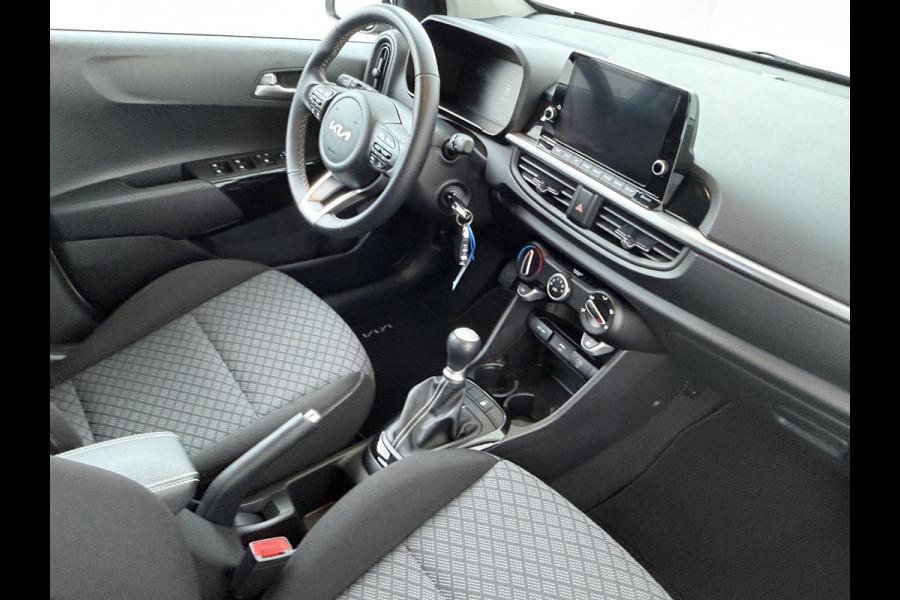 Kia Picanto 1.0 DPI DynamicLine - Achteruitrij camera - Navigatie - Airco - Cruise controle - Fabrieksgarantie tot 07-2032
