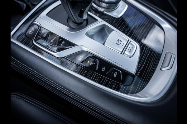 BMW 7 Serie 745Le High Executive - M-Sport l Bernina l Rear Ent. l Massage l Pano l Laser