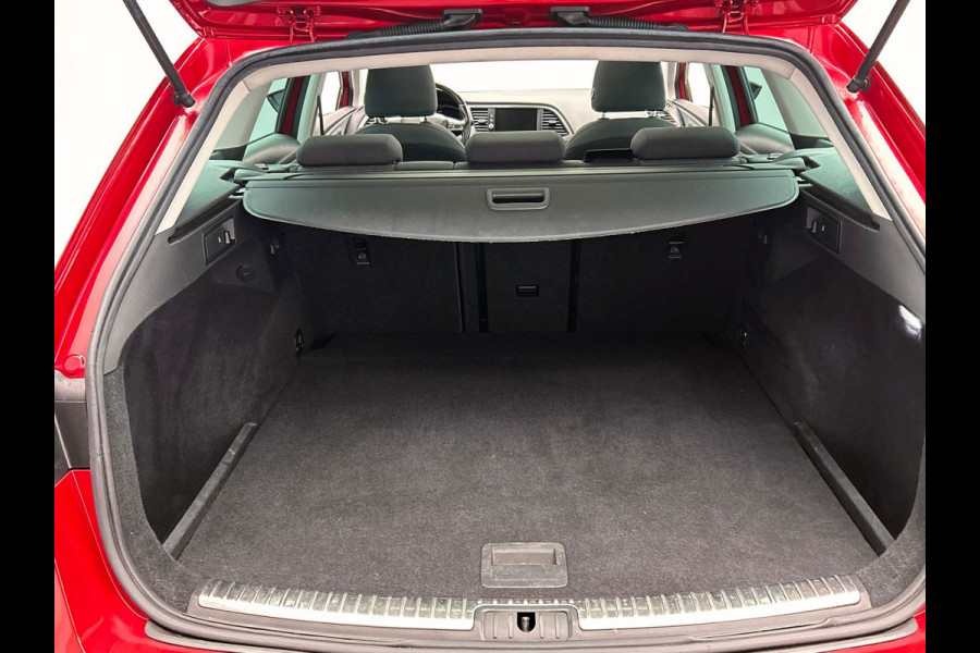 Seat Leon ST 1.0 TSI FR Business Intense | Trekhaak | Panoramadak | Stoelverwarming | Carplay | Camera | Adapt. Cruise |