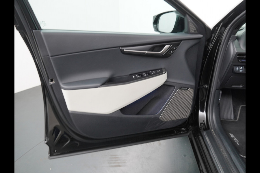 Kia Ev6 GT-Line 84 kWh - Navigatie - LED Koplampen - Stoelverkoeling - Climate Control - Adaptief Cruise Control - Lichtmetalen Velgen - Fabrieksgarantie Tot 2031